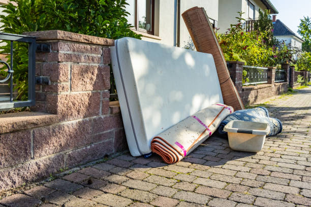 Best Junk Hauling Services  in Springfield, KY